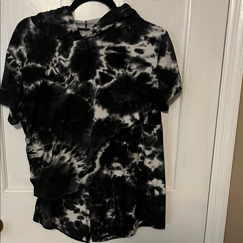 Black and White Tie-Dye Hoodie Shirt and Short Set
